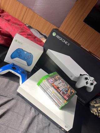 Xbox One X Edición Especial Blanca