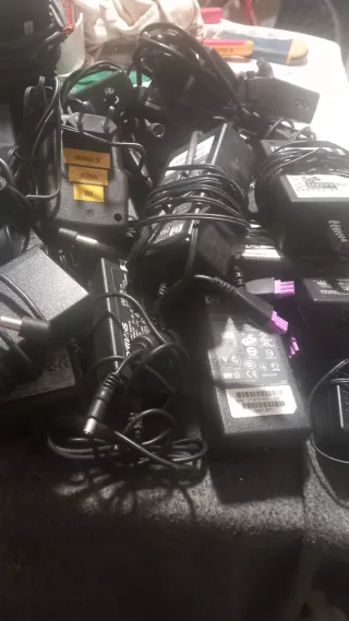 Cargadores y adaptadores de corrientes