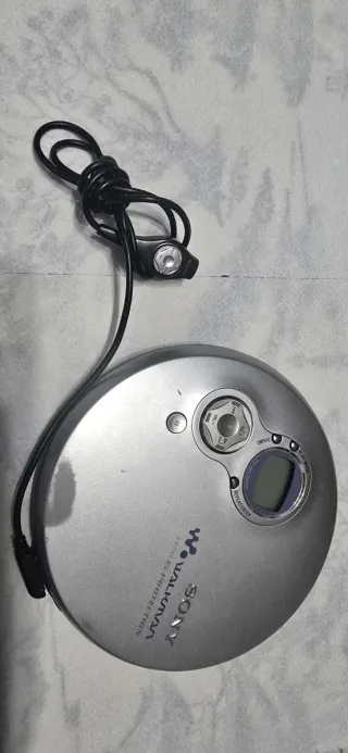 CD Sony Walkman D-EJ755 Plata