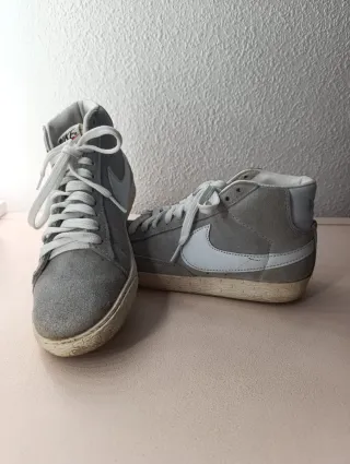 Nike Blazer Mid Gris