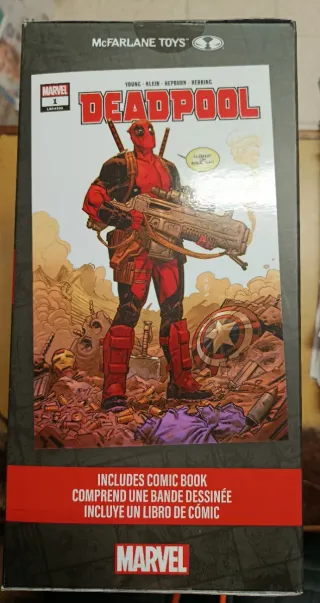 Figura Deadpool Marvel 27cm + Cómic
