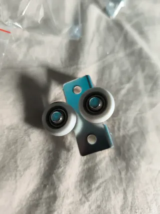 Ruedas para puertas correderas