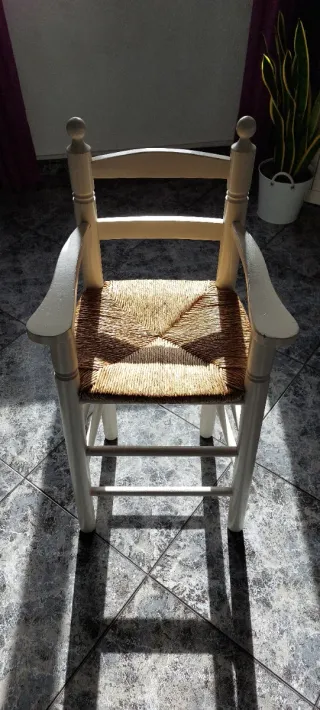 Silla alta madera y mimbre niños