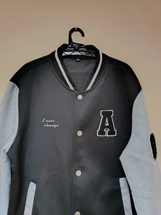 Chaqueta Bomber Negra y Gris