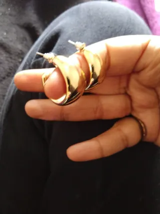 Pendientes dorados aro