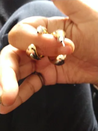 Pendientes dorados aro