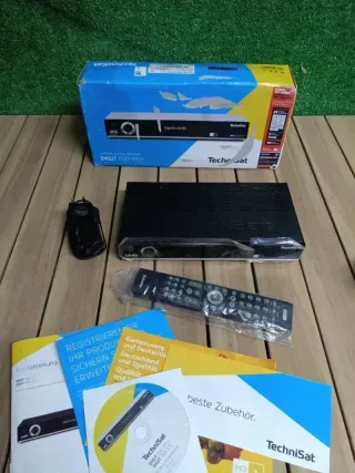 Technisat DIGIT ISIO STC+ 4K UHD Versión alemana