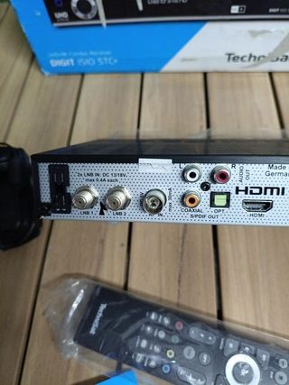 Technisat DIGIT ISIO STC+ 4K UHD Versión alemana