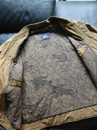 Chaqueta Bomber Burberry Militar Talla L caqui