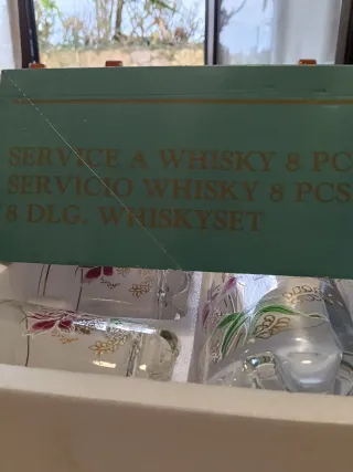 Cubitera con 6 vasos de cristal Para whiski