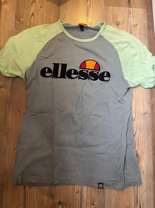 Camiseta Ellesse gris y verde