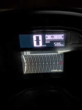 Yamaha NMAX Tech MAX 2025 NUEVA