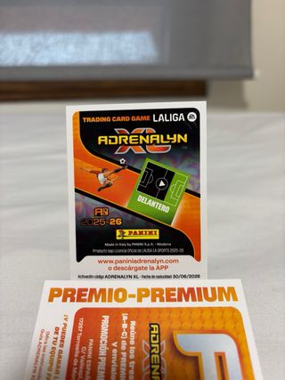 Lamine Yamal Premium Oro Adrenalyn 25-26