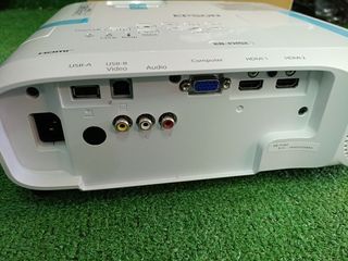 Proyector Epson EB-FH52 Full HD 3LCD