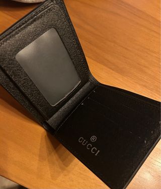 Portafoglio Gucci con serpente