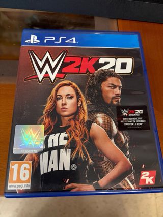 PS4 (PlayStation 4) con 6 juegos y  2 mandos,