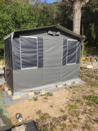 Caravana con avance y cocina tiene papeles para ci