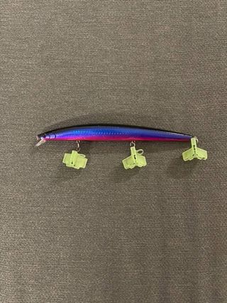 Amostra De Pesca Rígida Minnow Crankbait Roxa