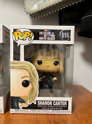 Funko Pop Captain Marvel y Sharon Carter