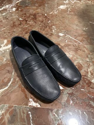 Zapatos de cuero azul