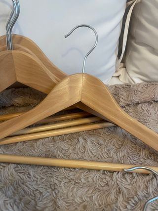 Perchas madera niños (pack 6)