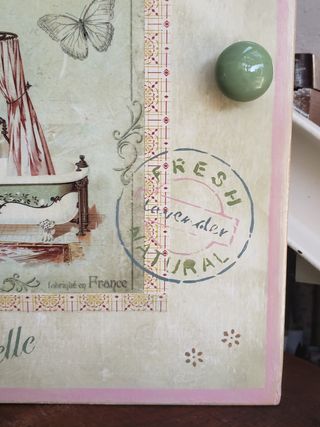 Armario auxiliar antiguo madera restaurado.