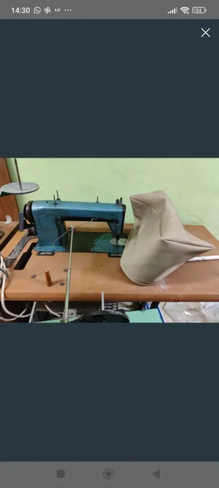 Lote 5 máquinas de coser Alfa