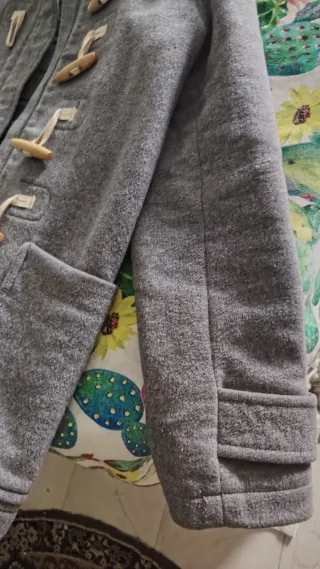 Trenca niña GAP gris