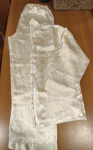 Pijama de raso estampado HECHO A MANO