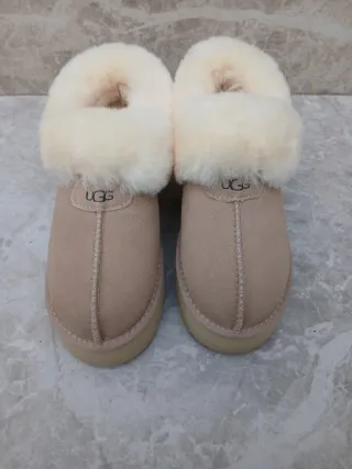 UGG Tazzelle bege
