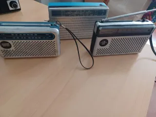 Radio Grundig Lote Beige/Negro