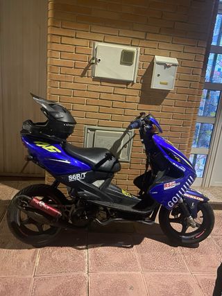 Moto Scooter Yamaha aerox