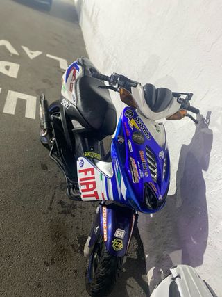 Moto Scooter Yamaha aerox