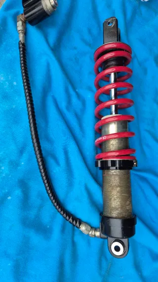 Suspensão traseira Suzuki LTR 450 /outros