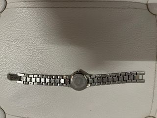 Reloj Lotus bicolor dorado y plateado