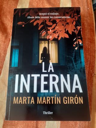 LA INTERNA .Libro novela negra como nuevo.