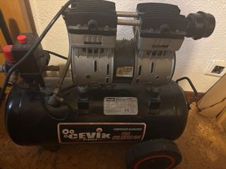 Compresor Cevik Pro Silencioso 24L