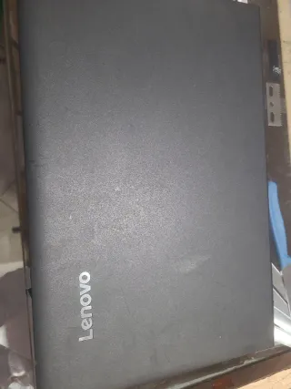Portátil Lenovo Negro