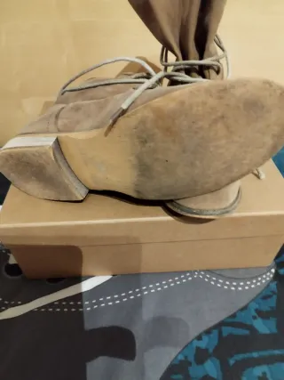 Botas de chica marrones