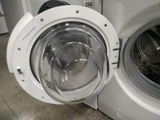 Lavadora-Secadora Balay 7/4kg 1200rpm