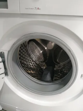 Lavadora-Secadora Balay 7/4kg 1200rpm