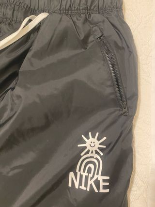 Pantaloni Nike neri antipioggia/antivento