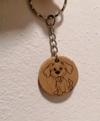 Portachiavi in legno con cane