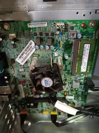 Lenovo E50 - 90BX0017SP Ordenador Sobremesa