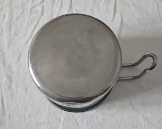 Tazza in acciaio inox con manico