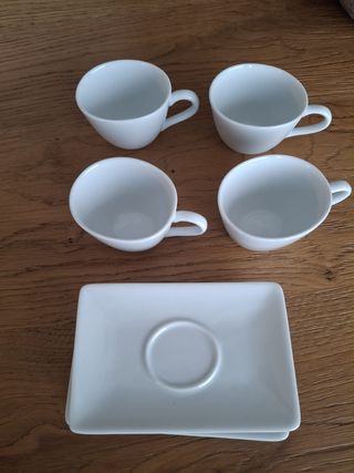 Juego 4 Tazas y Platillos Porcelana Blanca
