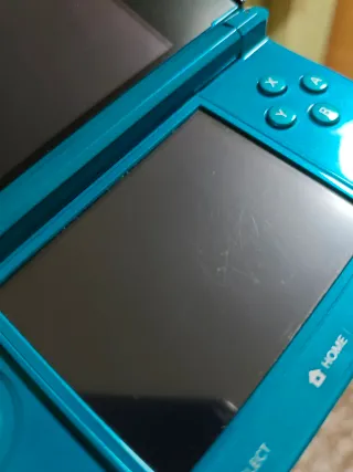 Nintendo 3DS Verde completa + Juegos