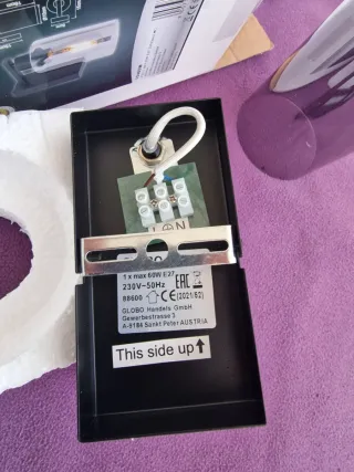 Lámpara pared moderna