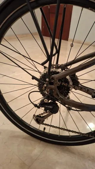 Bicicleta Eléctrica modelo Praga