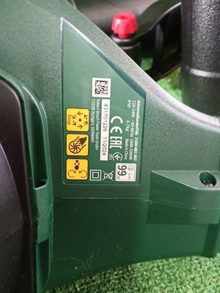 Soplador Bosch 3600w hojas